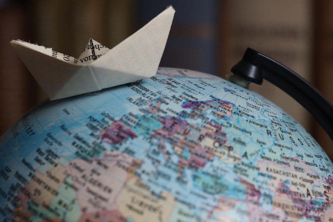 world travel, ocean, boat, ship, globe, atlantic, paper, oregami, symbol, close up, nature, paper ship, paper boat, folds