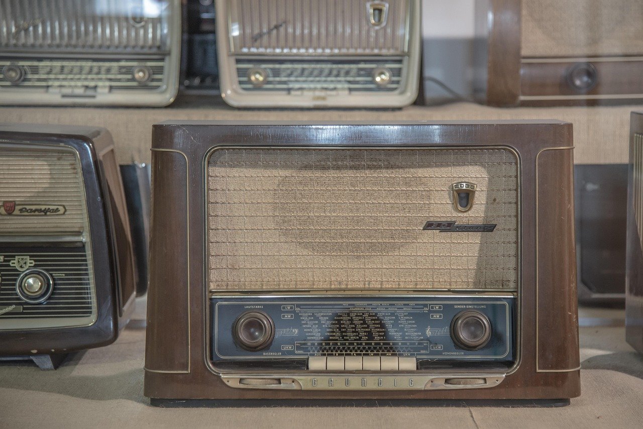radio, tube radio, antique, old, speaker, retro, vacuum tubes, nostalgia, music, transistor radio, radio, radio, radio, radio, radio, vacuum tubes, vacuum tubes