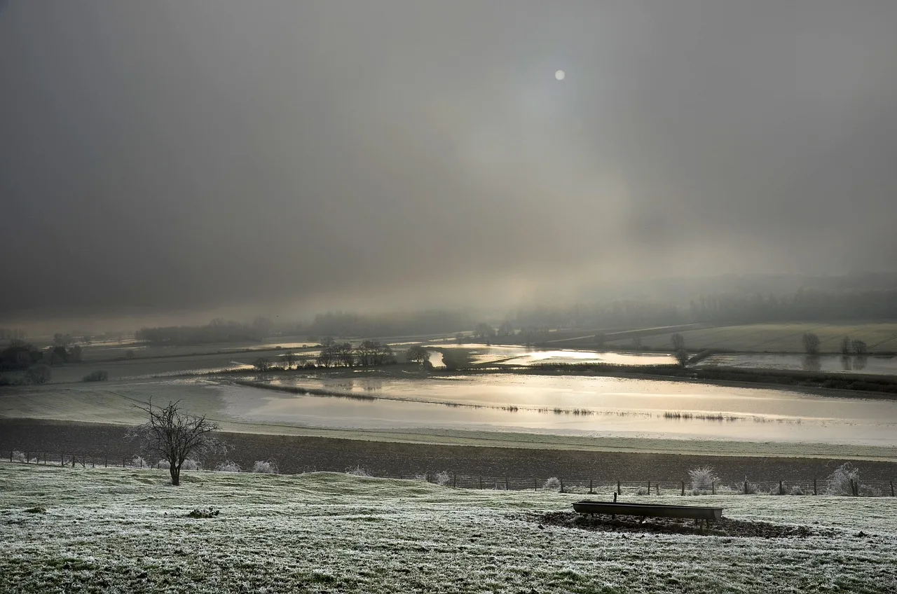 krajobraz, powódź, natura, woda, zalane, niebo, rzeka, chmury, zima, atmosfera, mróz, flood, flooded, atmosphere, frost