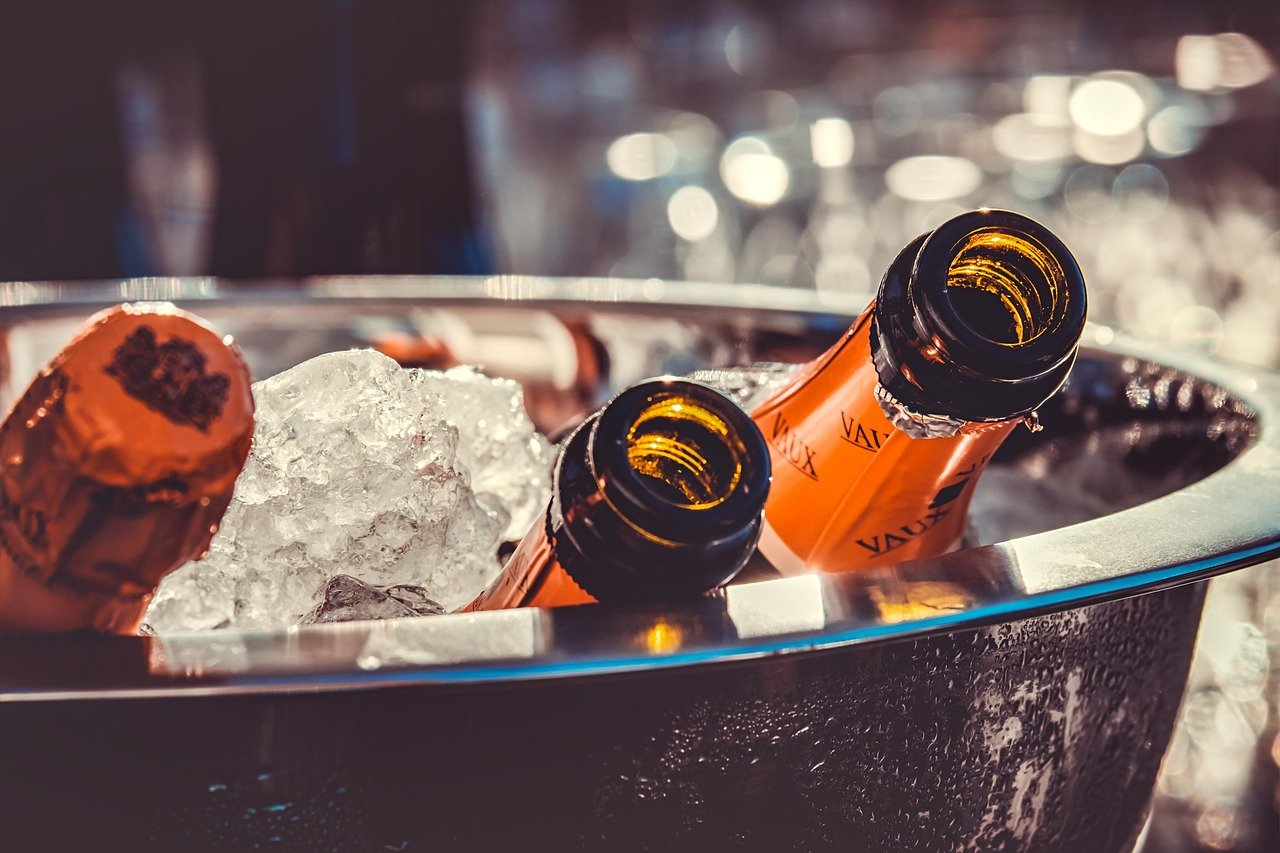 champagne, party, alcohol, drink, sparkling wine, bottles, happy birthday, anniversary, new year's eve, alcoholic, event, celebration, beverage