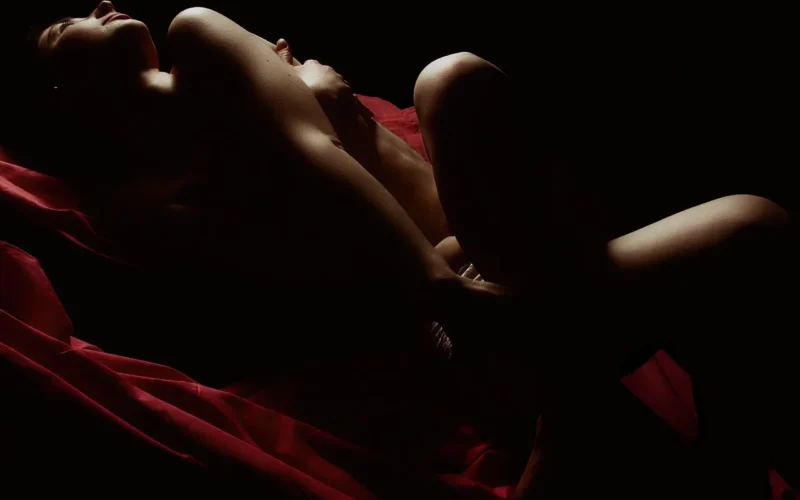 naked body, eroticism, studio, dziewczynka, artistry, legs, hands, profile, hands, hands, hands, hands, hands