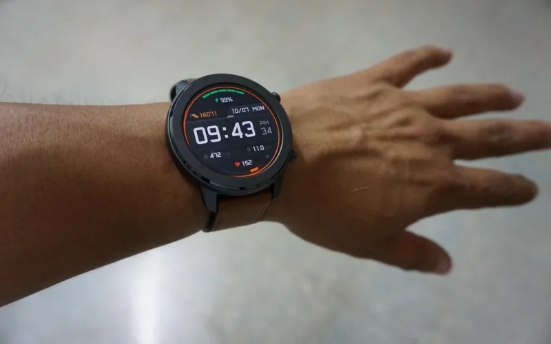 godziny, zegar, czas, inteligentny zegarek, amazfit, smartwatch