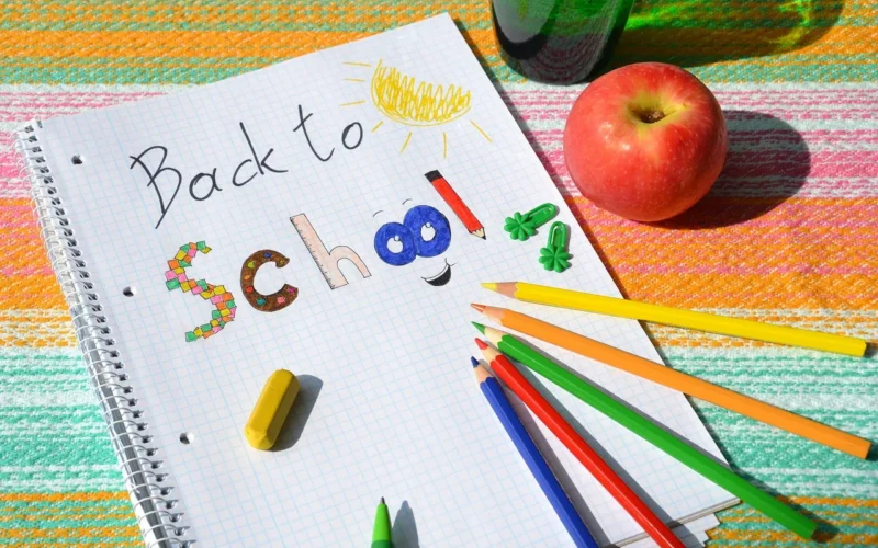 szkoła, back-to-school, szkoła się zaczyna, nastrój, uczyć się, szkolenie, dzieciństwo, dziecko, twórczy, wielobarwny, kolorowy, przyjemność